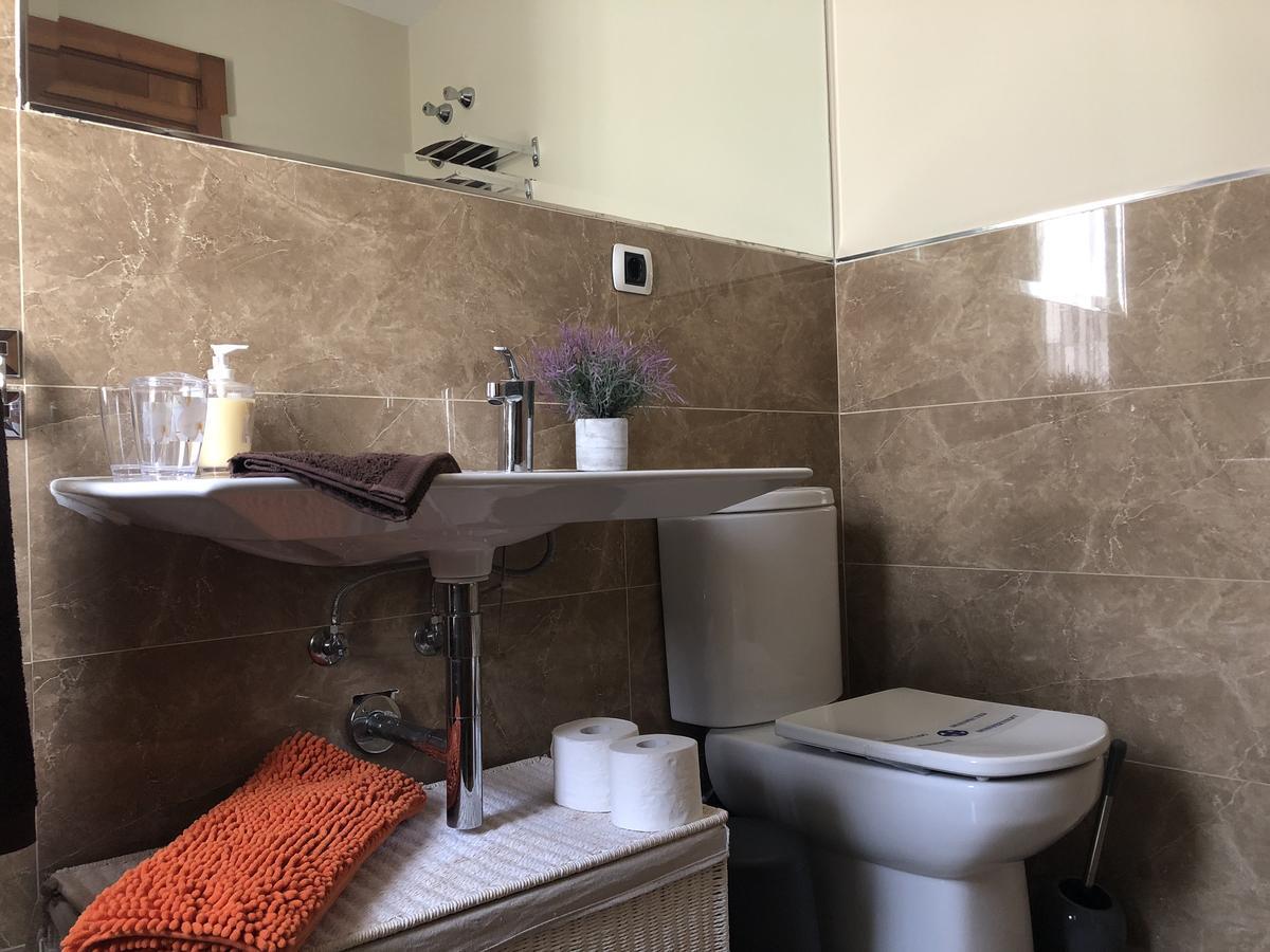 Perseus Vivienda Unifamiliar Con Terraza Y Jardin - Wifi - 3 Habitaciones - 2 Banos Las Palmas de Gran Canaria Ngoại thất bức ảnh